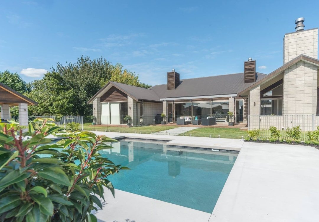 New building modern home design, on Koha rd, built by Deluxe Homes.