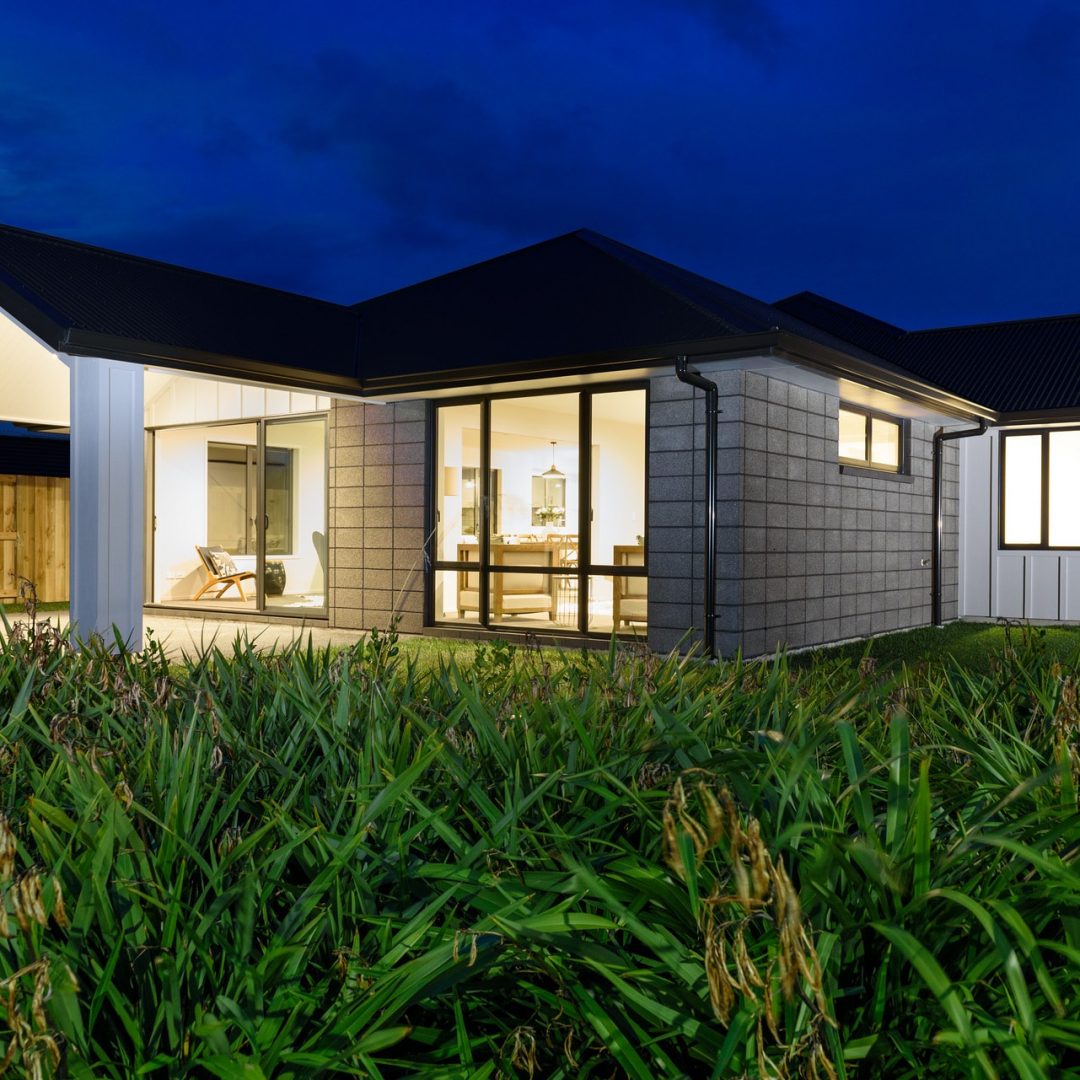 New home in Papamoa built by Deluxe Homes.